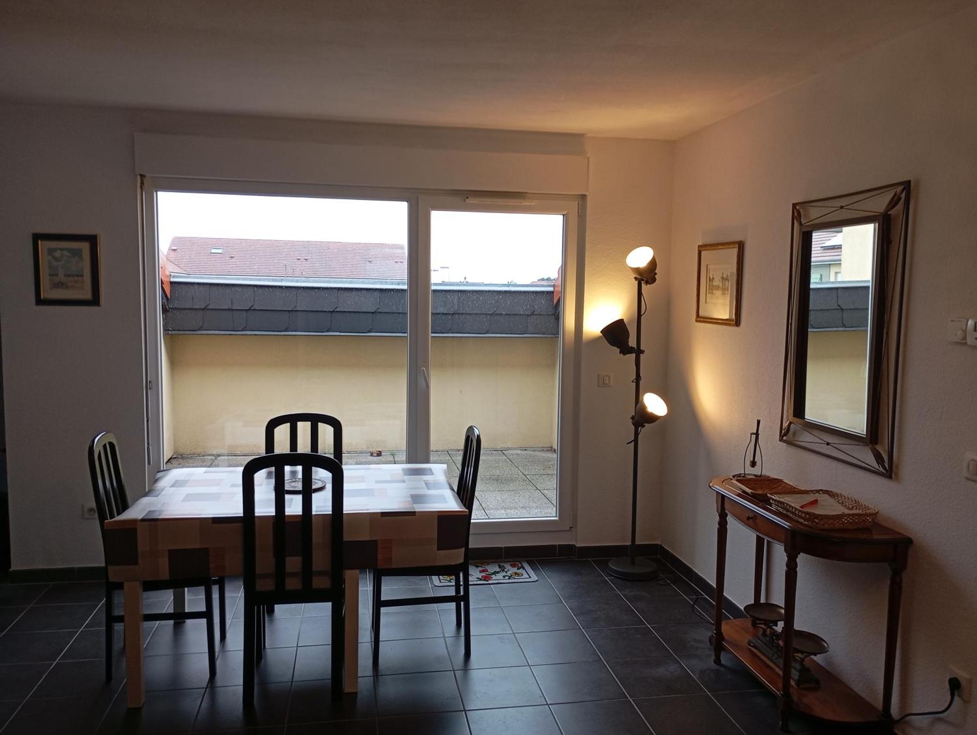 La Bonne Adresse Apartment Woippy Exterior foto